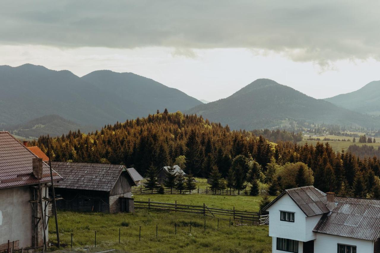 Popasul Transilvania Piatra Fantanele Exteriér fotografie